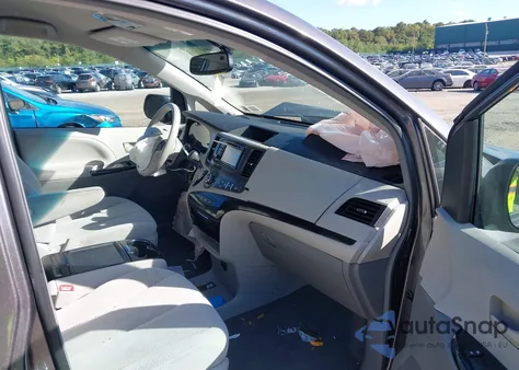 2013 Toyota Sienna Le V6 8 Passenger из США, поврежденный, VIN 5TDKK3DC5DS364054